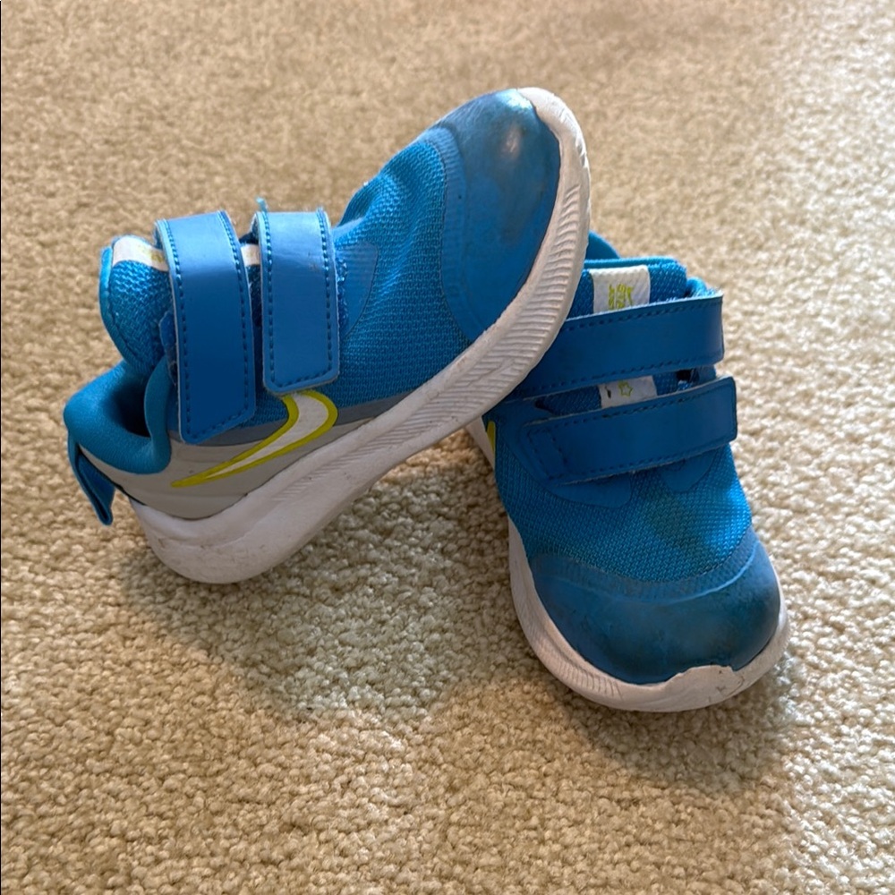 Nike Blue and Green Baby Sneakers with Velcro Strap